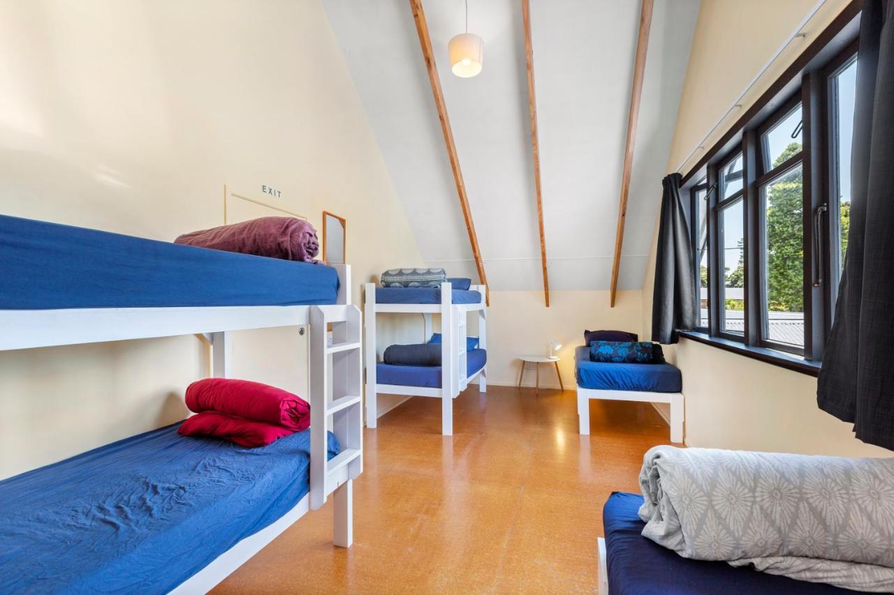 Raglan Backpackers Hostel Eksteriør bilde